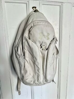Under Armour White Men’s Backpack with Multiple Pockets